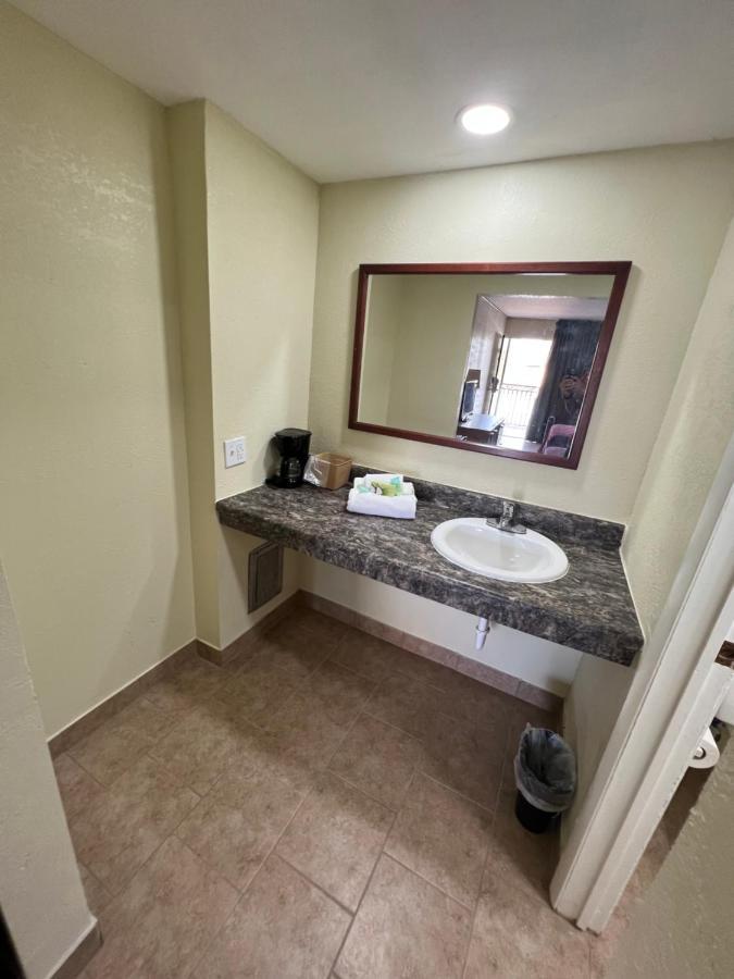 River Palm Hotel Melbourne Dış mekan fotoğraf