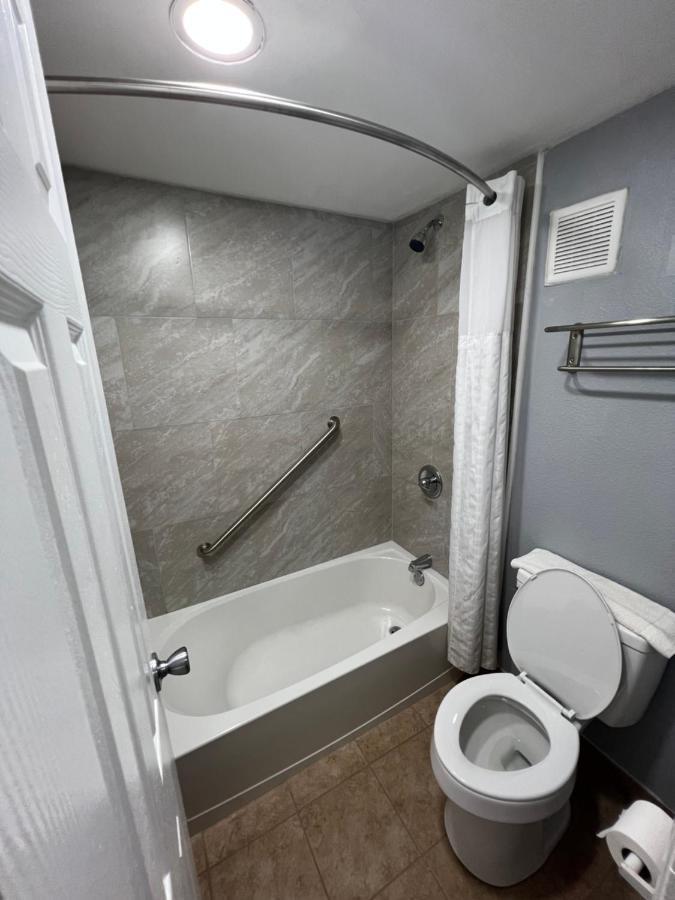 River Palm Hotel Melbourne Dış mekan fotoğraf